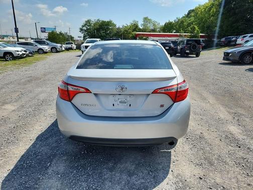 2015 Toyota Corolla S Plus