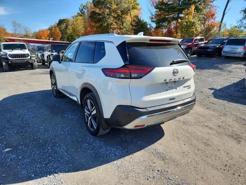 2023 Nissan Rogue Platinum