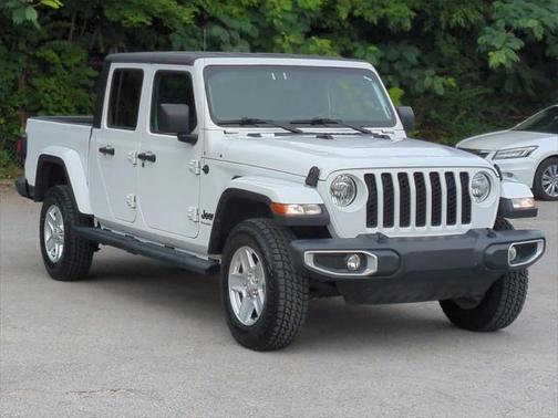 2023 Jeep Gladiator Sport