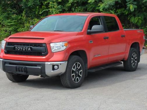 2017 Toyota Tundra SR5