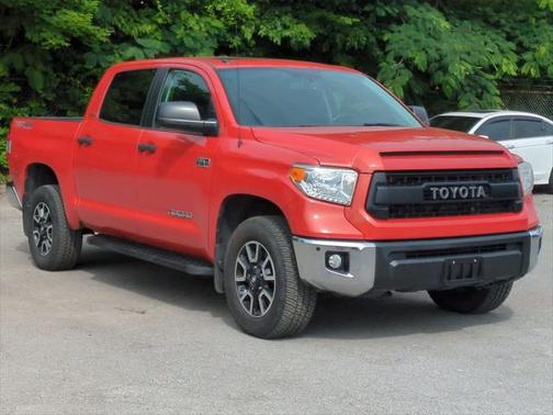2017 Toyota Tundra SR5