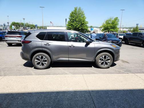 Gun Metallic 2021 Nissan Rogue SV
