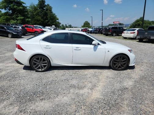 2015 Lexus IS 250 Crafted Line