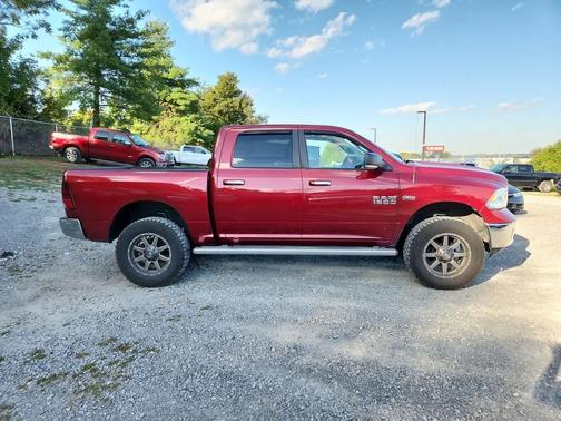 2014 RAM 1500 SLT