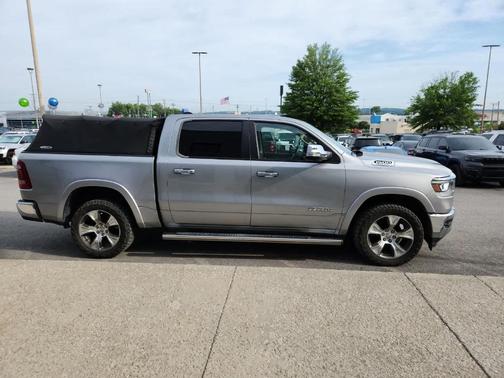 Billet Silver Metallic Clearcoat 2019 RAM 1500 Laramie