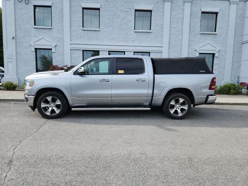Billet Silver Metallic Clearcoat 2019 RAM 1500 Laramie