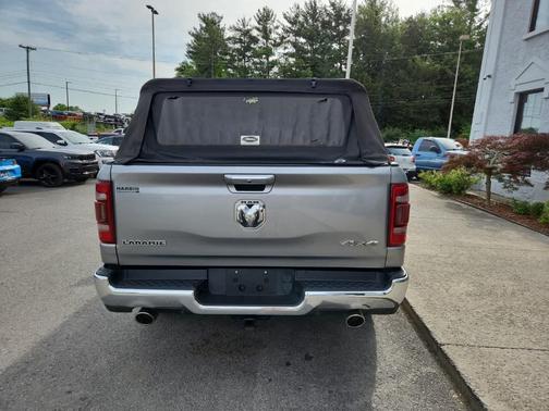 Billet Silver Metallic Clearcoat 2019 RAM 1500 Laramie