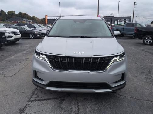 2022 Kia Carnival LXS