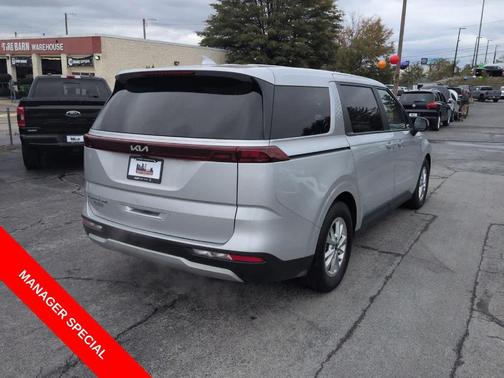 2022 Kia Carnival LXS