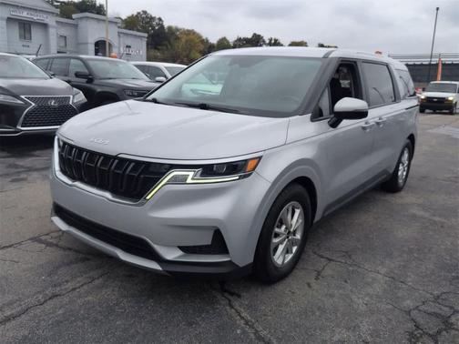 2022 Kia Carnival LXS