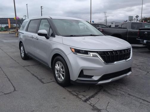 2022 Kia Carnival LXS