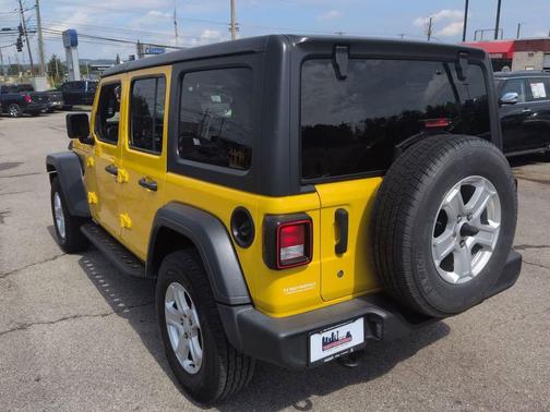 2020 Jeep Wrangler Unlimited Sport