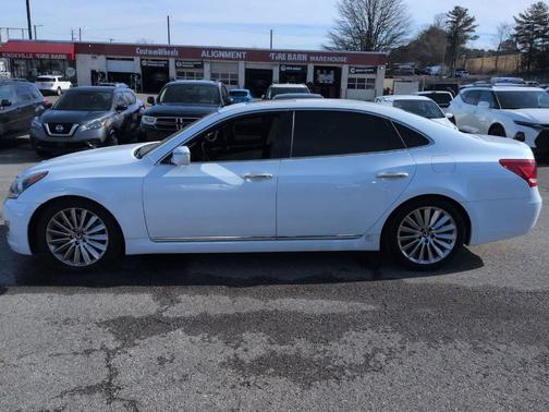 2014 Hyundai Equus Signature