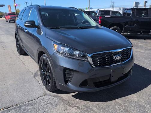 2020 Kia Sorento S V6