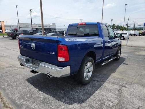 2015 RAM 1500 SLT