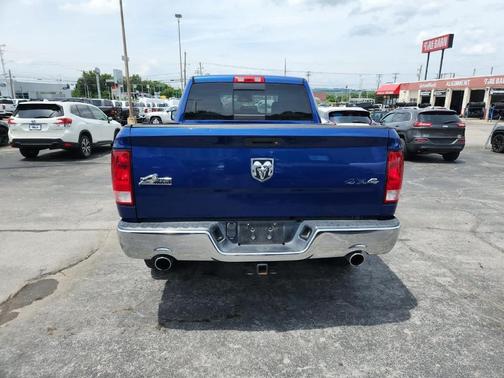 2015 RAM 1500 SLT
