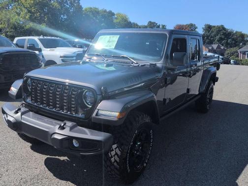 2025 Jeep Gladiator Sport