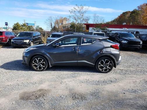 2020 Toyota C-HR XLE