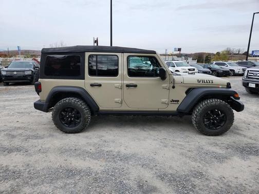 2022 Jeep Wrangler Unlimited Sport