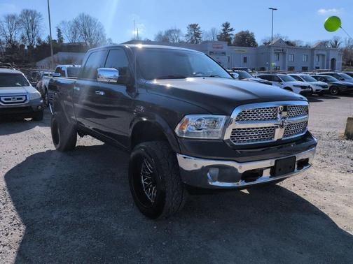 2016 RAM 1500 Laramie