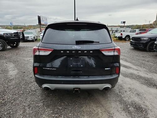 2020 Ford Escape Titanium