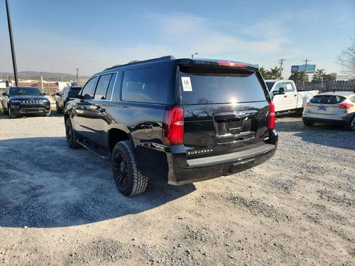 2019 Chevrolet Suburban LT
