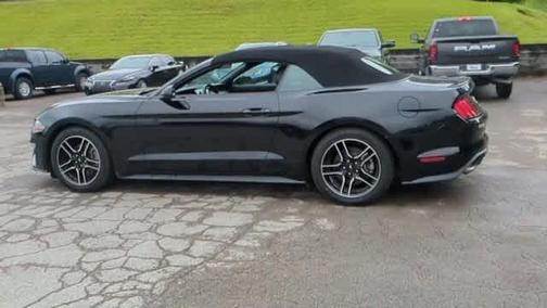 2022 Ford Mustang EcoBoost Premium