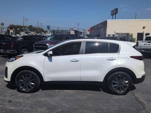 2022 Kia Sportage Nightfall