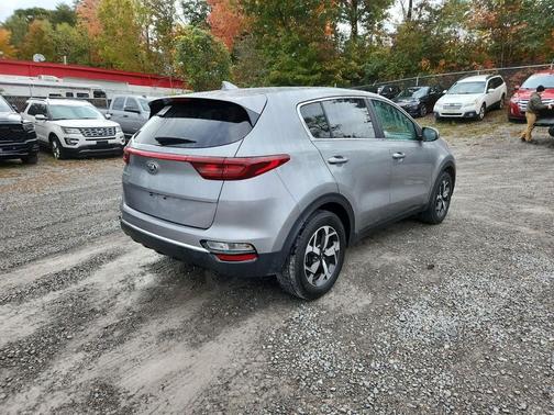 2022 Kia Sportage LX