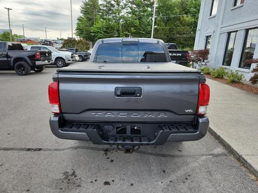 Magnetic Gray Metallic 2017 Toyota Tacoma TRD Sport