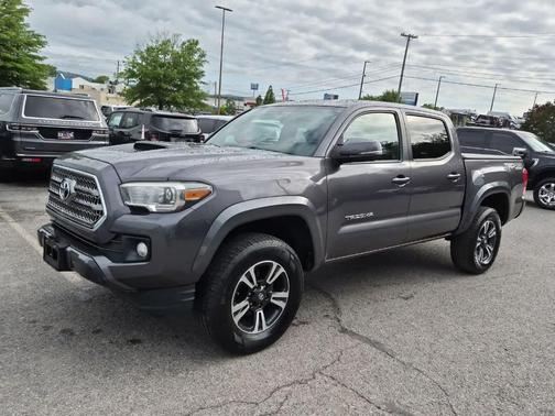 Magnetic Gray Metallic 2017 Toyota Tacoma TRD Sport