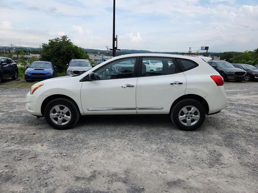 2012 Nissan Rogue S