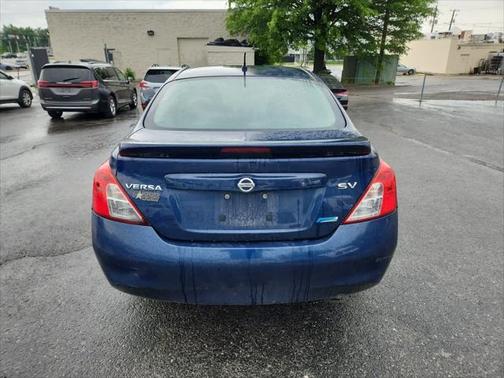 2013 Nissan Versa 1.6 SV