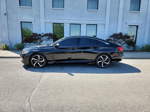 Crystal Black Pearl 2022 Honda Accord Sport 1.5T