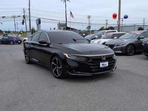 Crystal Black Pearl 2022 Honda Accord Sport 1.5T