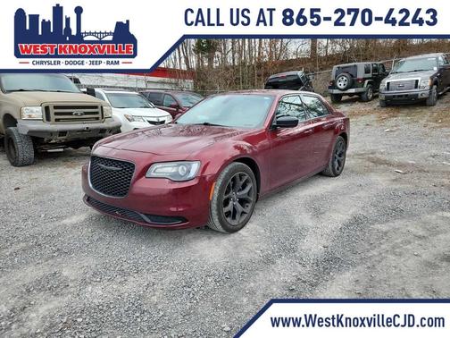 2021 Chrysler 300 Touring
