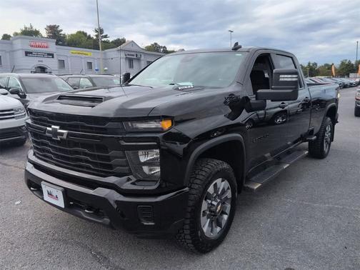 2024 Chevrolet Silverado 2500 Custom