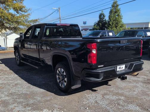 2024 Chevrolet Silverado 2500 Custom