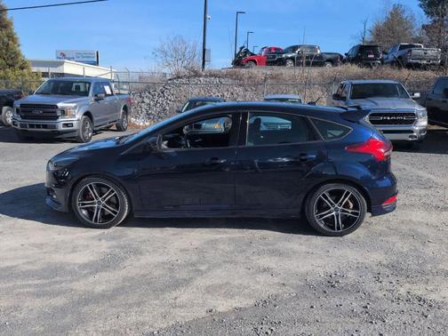 2017 Ford Focus ST Base
