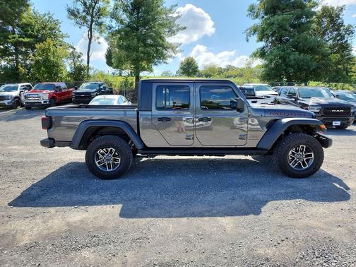 2025 Jeep Gladiator Mojave