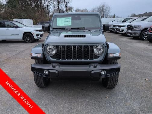 2026 Jeep Gladiator Sport