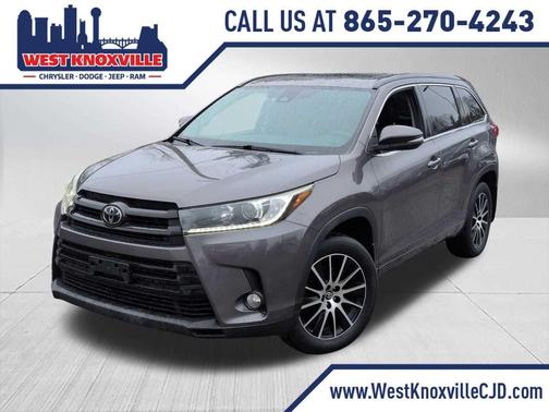 2017 Toyota Highlander SE
