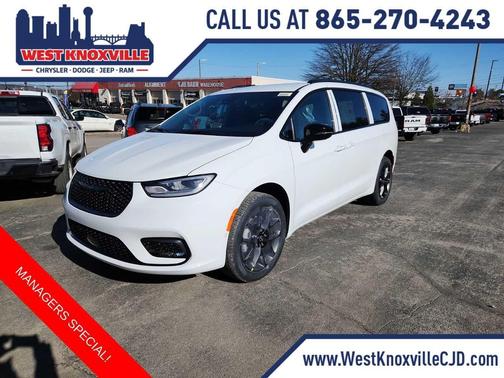 2026 Chrysler Pacifica Select