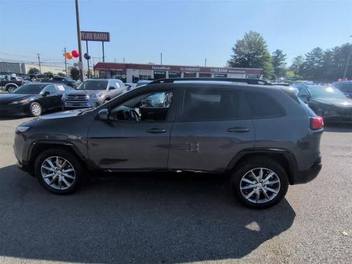 2018 Jeep Cherokee Latitude