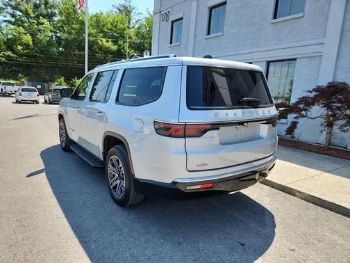 Silver Zynith 2024 Jeep Wagoneer Base