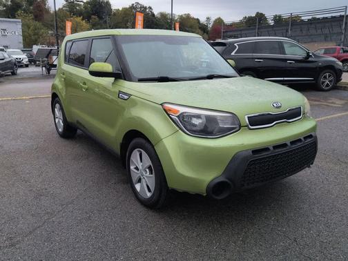 2016 Kia Soul Base