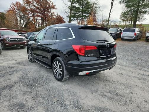 2018 Honda Pilot Touring