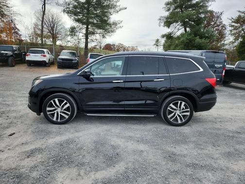 2018 Honda Pilot Touring