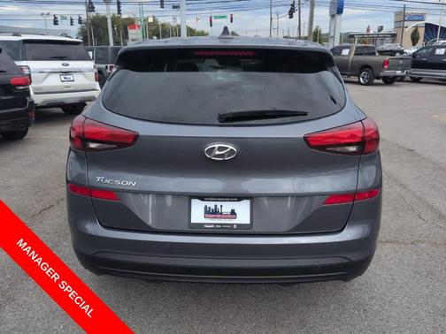 2019 Hyundai TUCSON SE