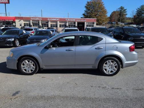 2013 Dodge Avenger SE